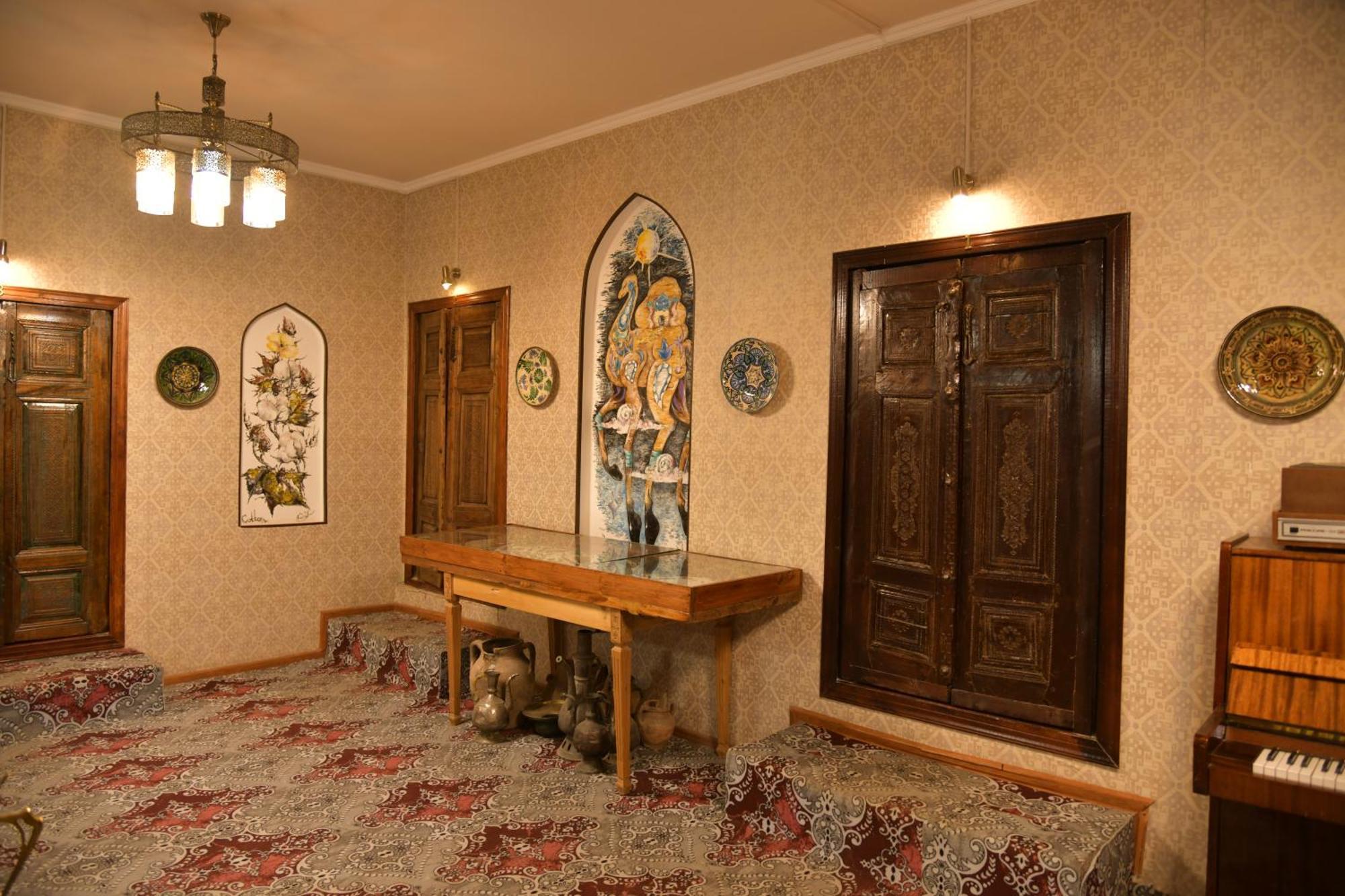 Mulberry Hotel Tashkent Exterior foto
